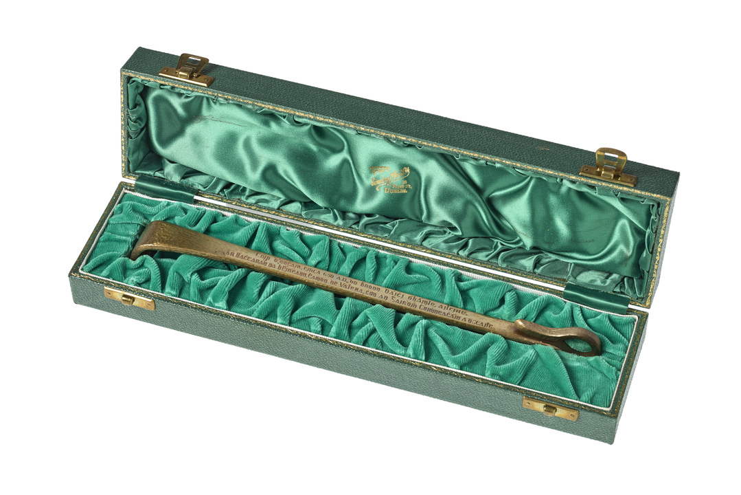 1916 commemoration key