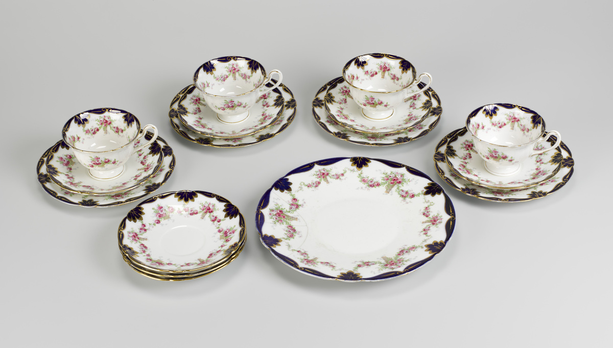 Bloody Sunday Tea Set